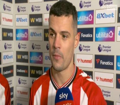 焦点对决,森林狼激战,马刺,B体育官网,APP下载,注册领彩金,官方网站,网站入口