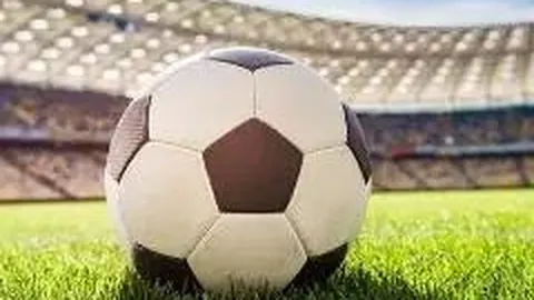 李惠利动态疑似对韩素希柳俊烈恋情作出回应，之后取消关注男方社交账号